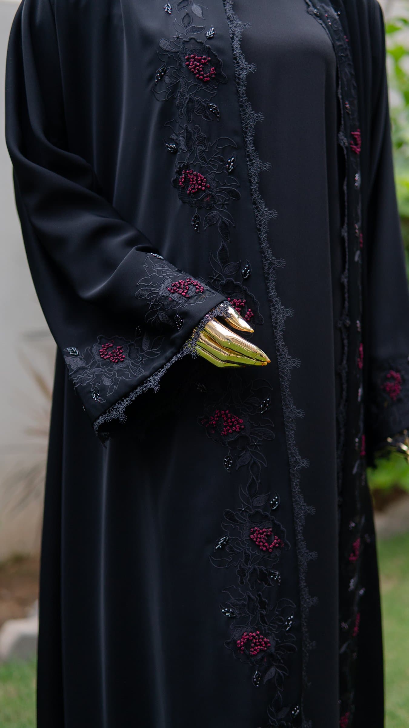 Noir Bloom Dubai Abaya — BA-121