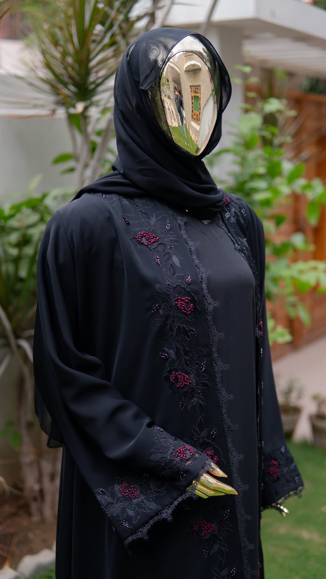 Noir Bloom Dubai Abaya — BA-121
