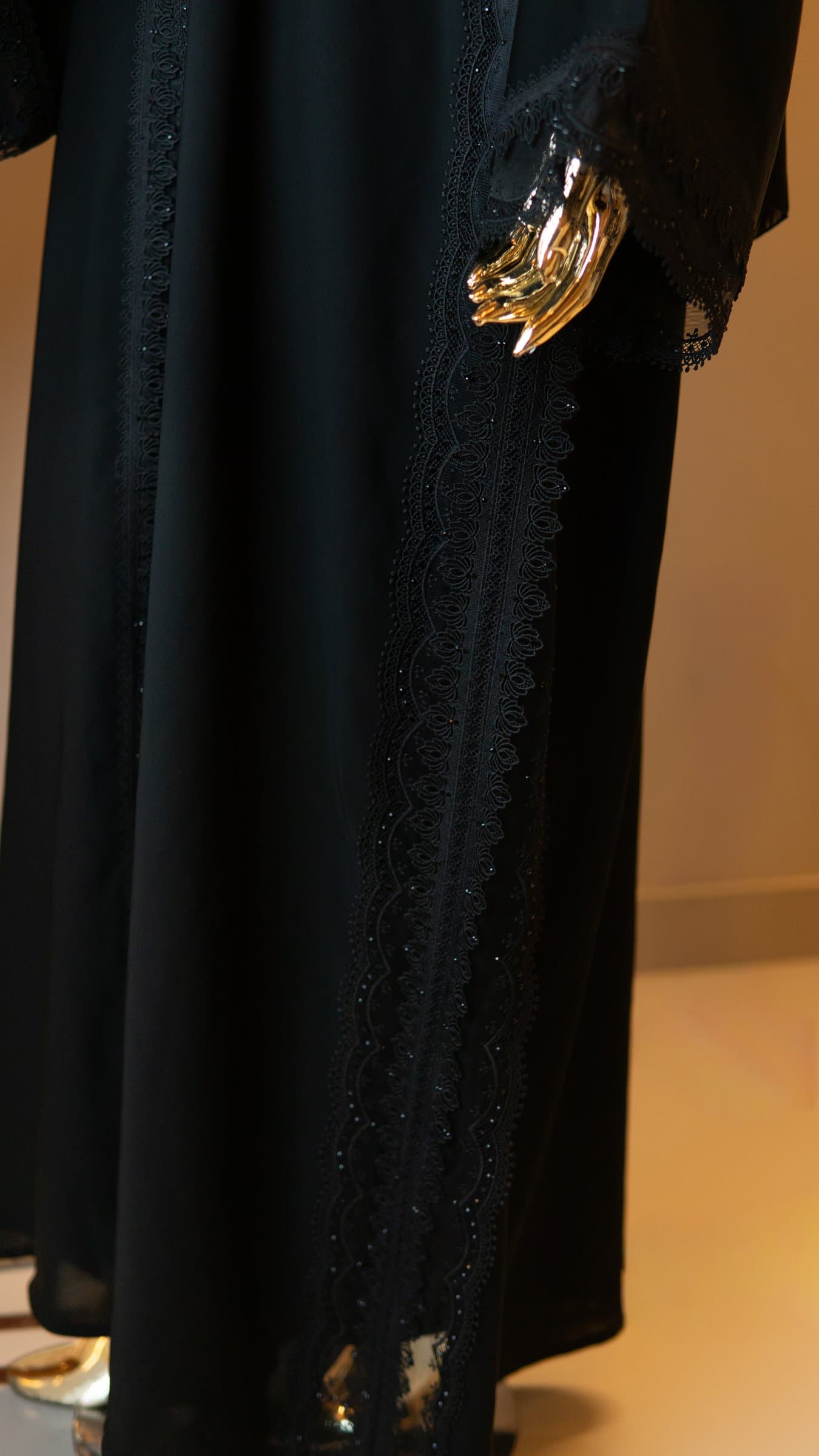 Noir Rhinestone Dubai Abaya — BA-132