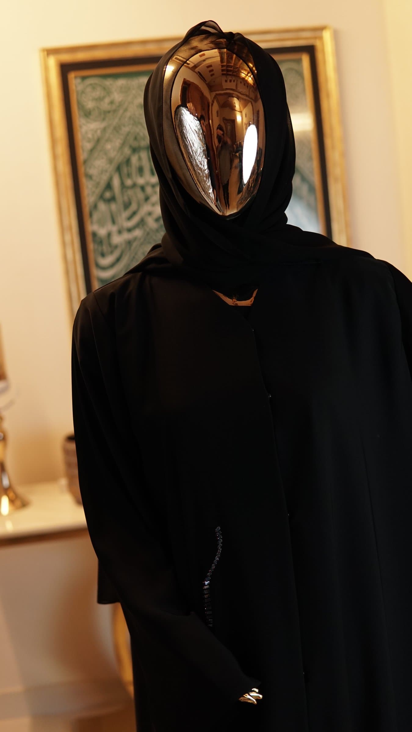 Noir Indoor Dubai Abaya — BA-133