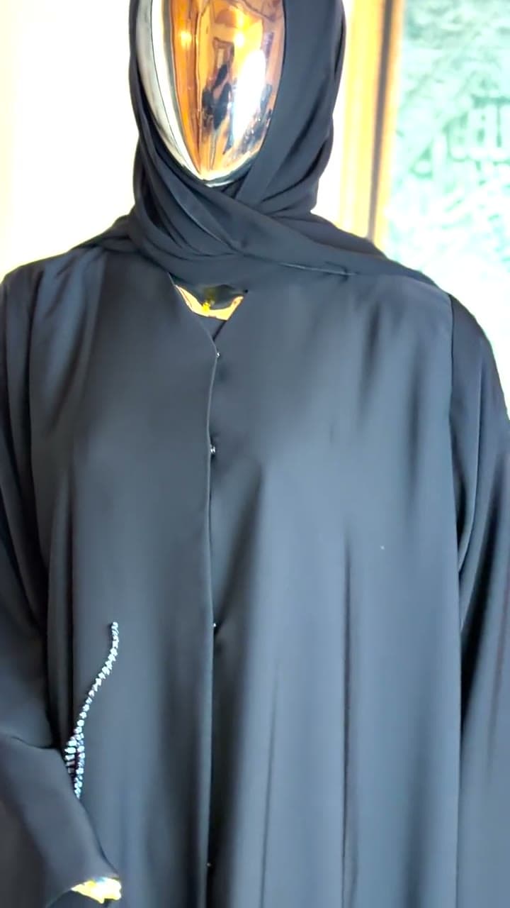 Noir Indoor Dubai Abaya, product video